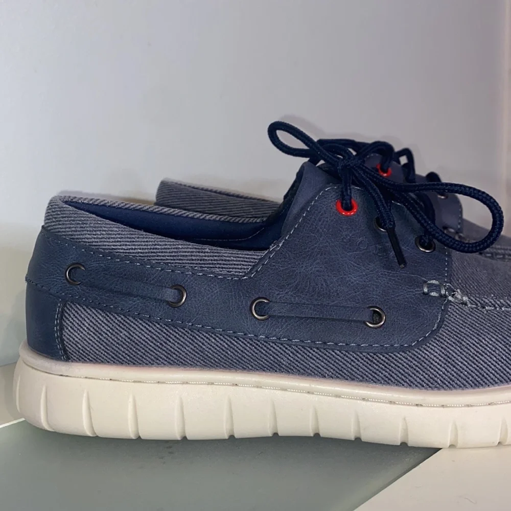 SOLO Canvas Faux Leather Laced Boat Shoes-Mens Sz 9